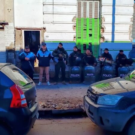 Tres aprehendidos en operativo en pensiones de la ciudad