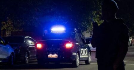 Dos vecinos fueron baleados tras defender a una mujer de una violenta agresión en Las Heras