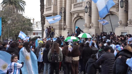 El triunfo de Argentina desató los festejos en el centro bahiense