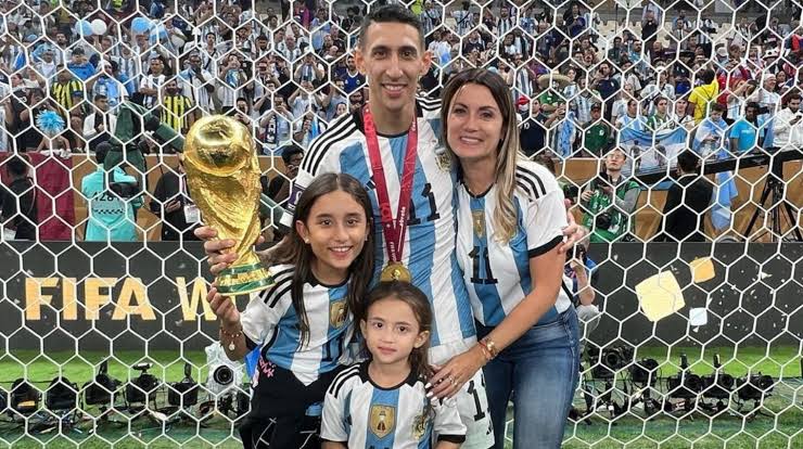 Condenaron a una mujer por amenazar a la familia de Ángel Di María